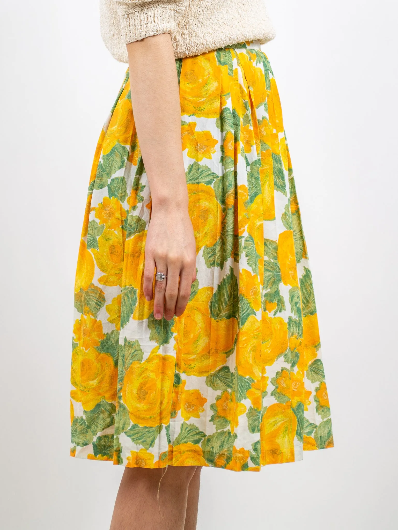 1950's yellow roses pleated circle skirt