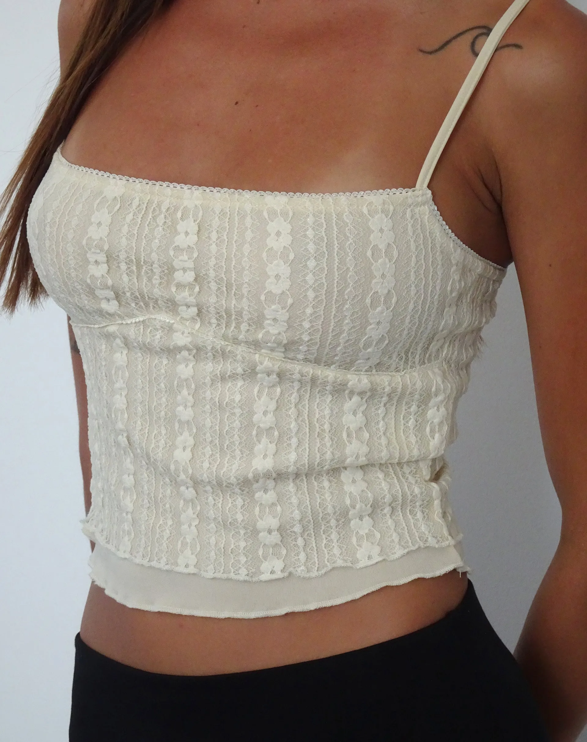 Deska Cami Top in Lace Ivory