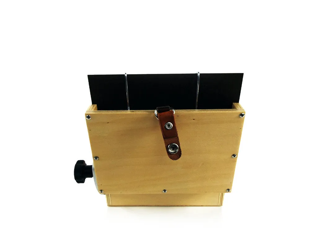 Guerrilla Painter® 5x7 Slip-in Easel for the Pocket Box™