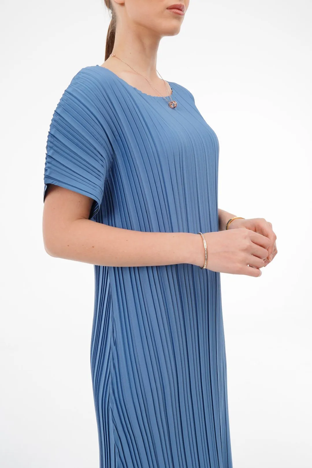 Priya Short Sleeve Pleated Dress