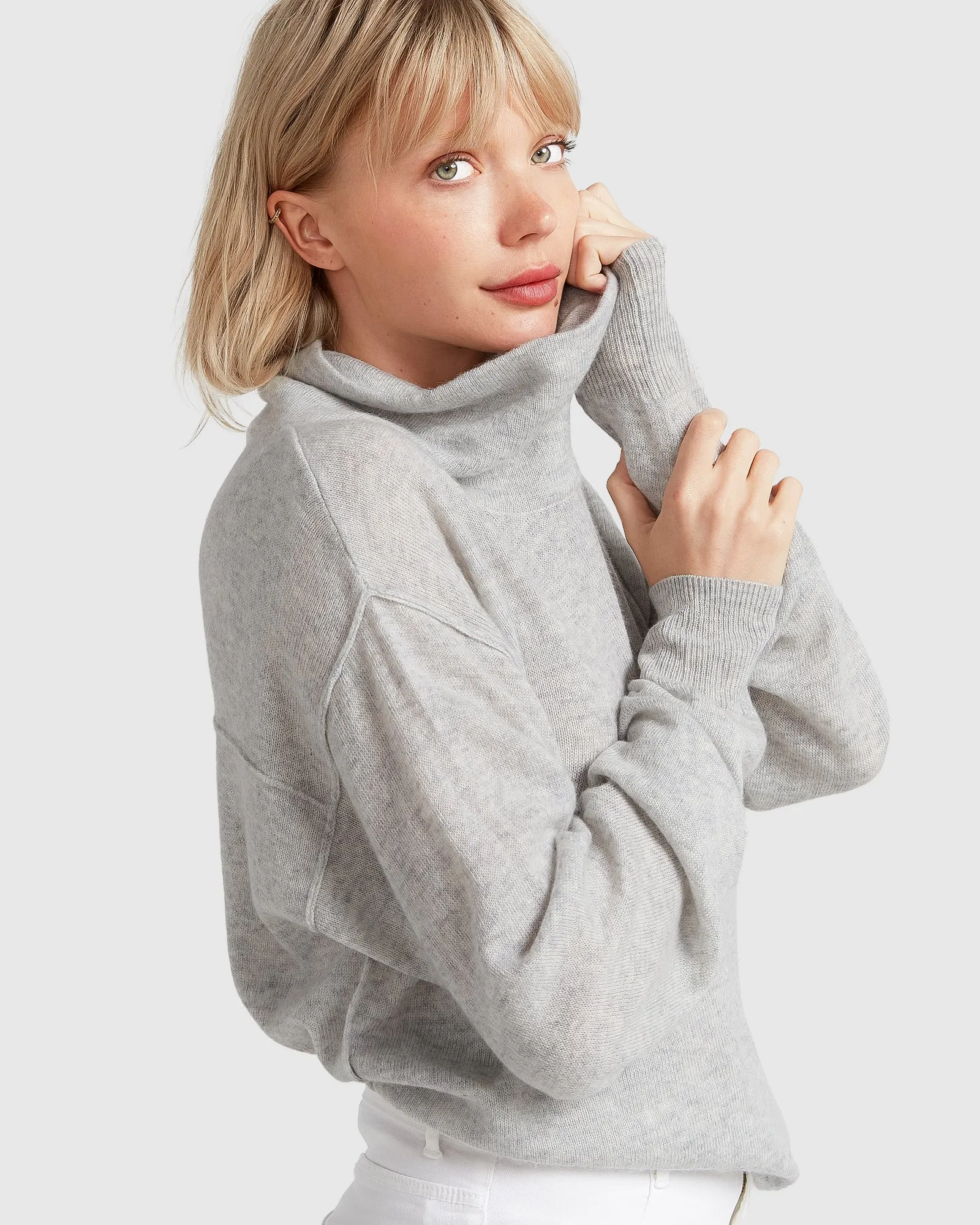 Simple Pleasures Cashmere Knit - Grey