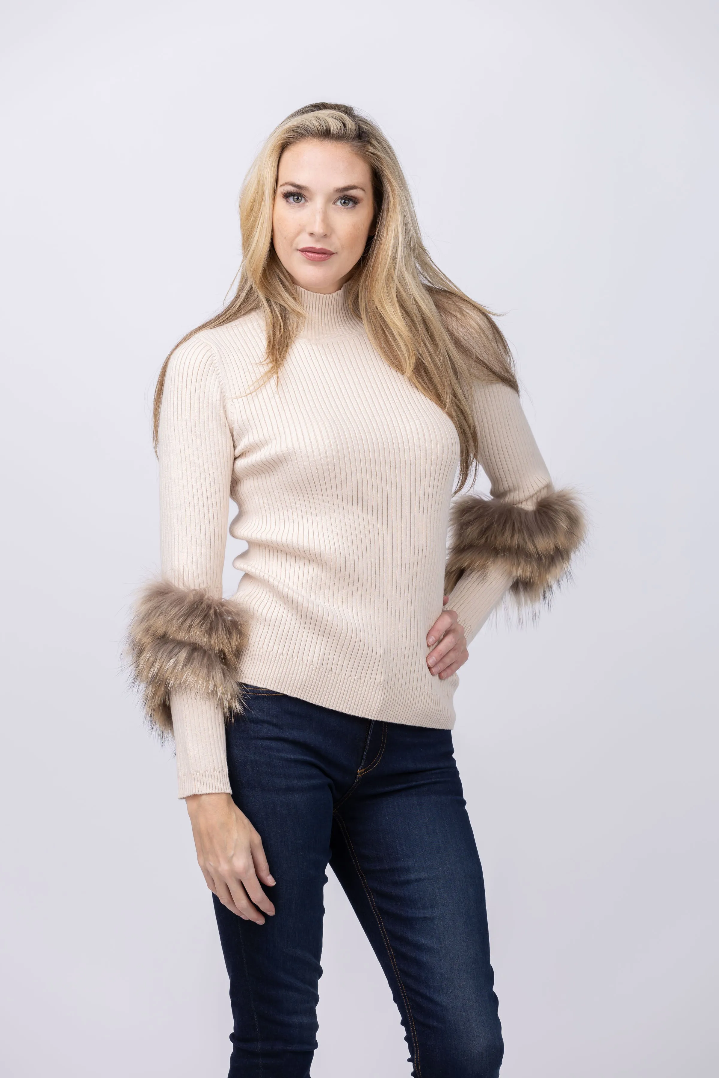 Tyler Boe Cashmere Sweater in Limestone