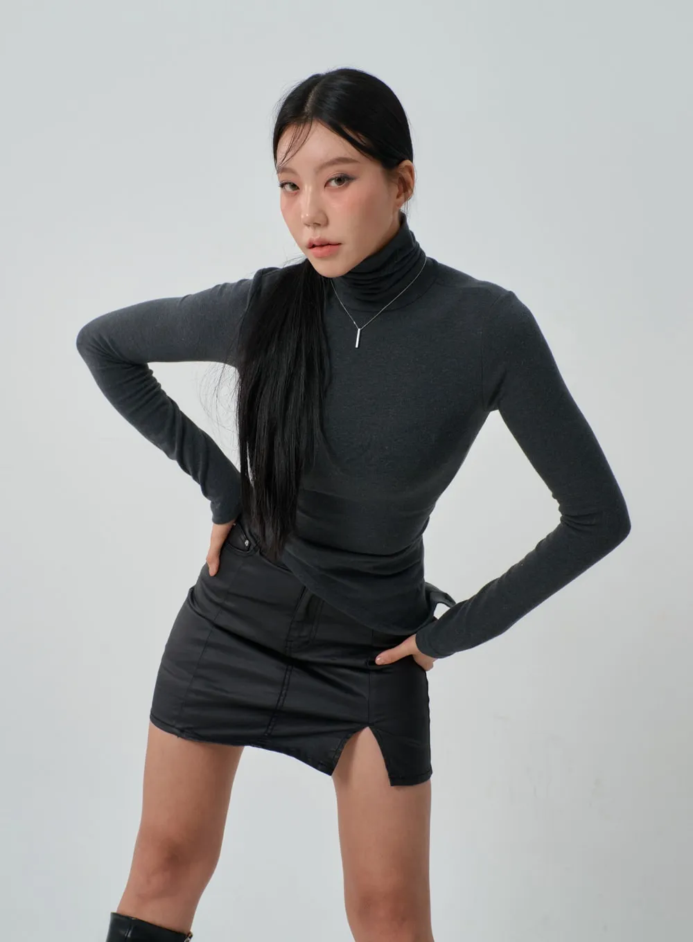 Unbalanced Long Sleeve Turtleneck IJ319