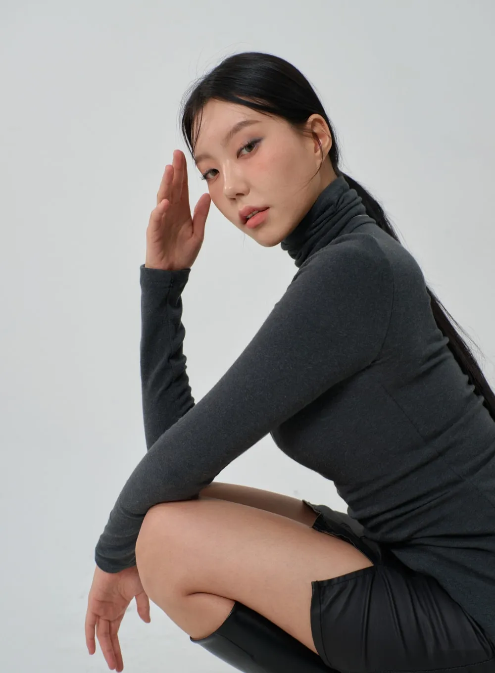 Unbalanced Long Sleeve Turtleneck IJ319